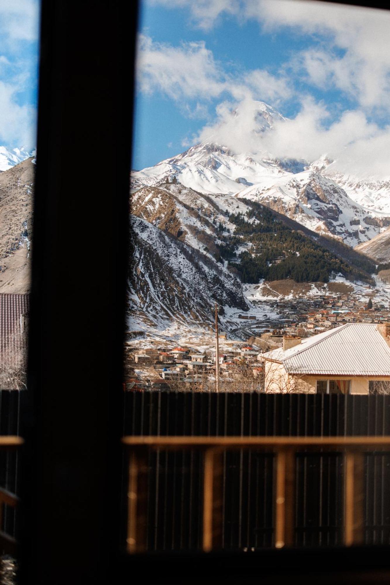 Via Kazbegi Villa Exteriör bild